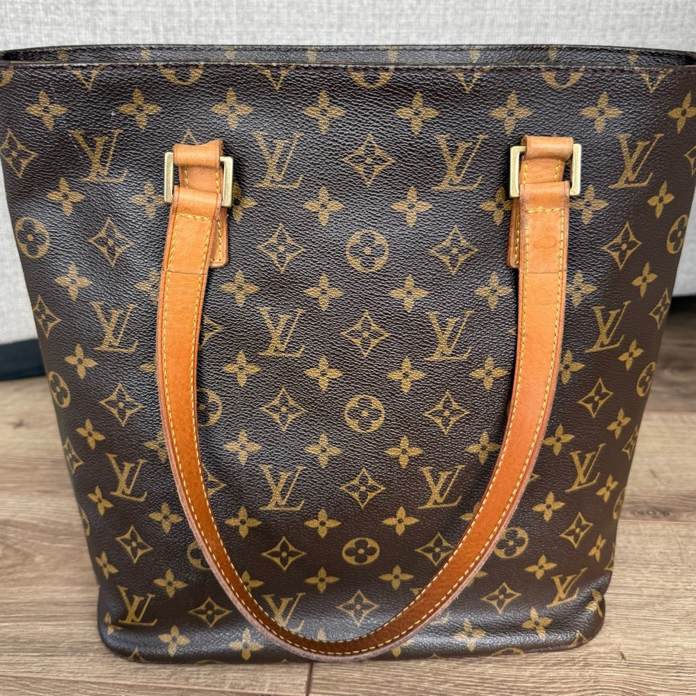 Louis Vuitton Monogram Canvas Tote in Brown and Tan